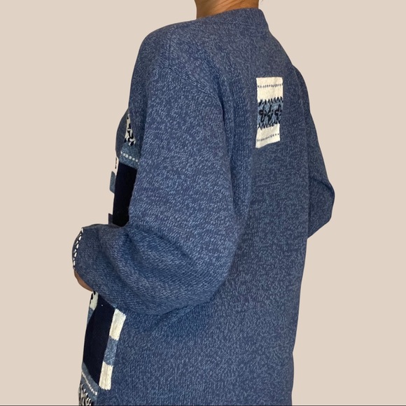 Blue knit sweater - Picture 3 of 4